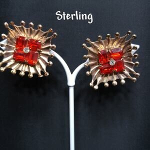Vintage Sterling Gold Wash Red Rhinestone Sunburst Earrings 1950s Screwback